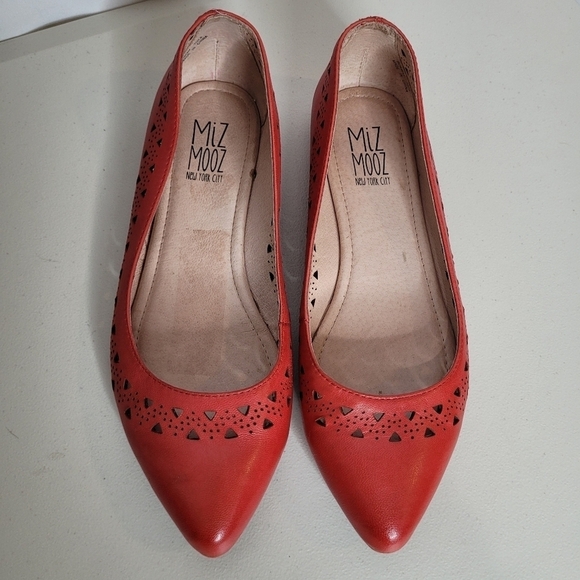 Miz Mooz NYC Red Bombay Cutout Pointed Toe Ballet Flats - Size 7 - 7.5 (7/37.5) - Picture 7 of 15